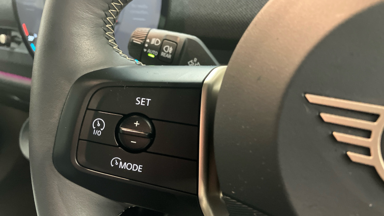 MINI Aceman 135kW E Classic 43kWh 5dr Auto Electric Hatchback